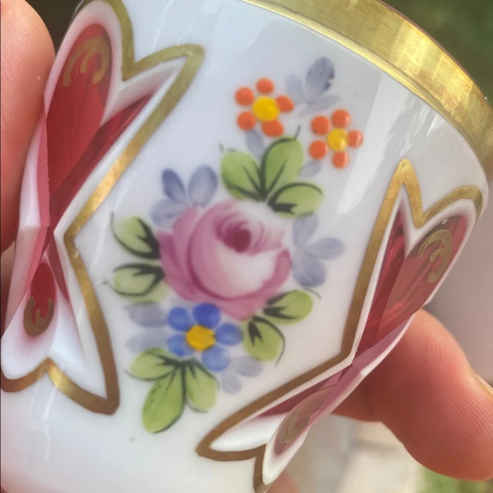 ❤️💙 Czech Bohemian Hand Enameled Floral White Cased Cut to Cranberry Glass -🌺🌸